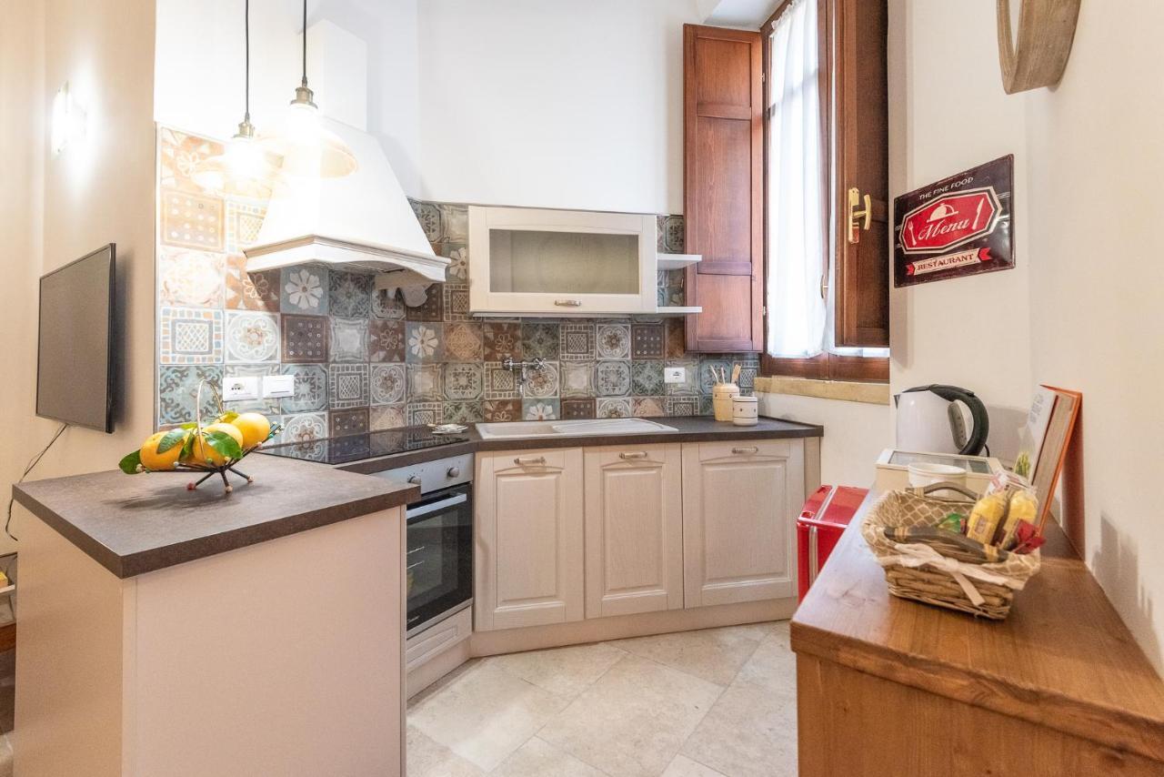 Rubichi 6 - Old Town Sit Apartamento Lecce